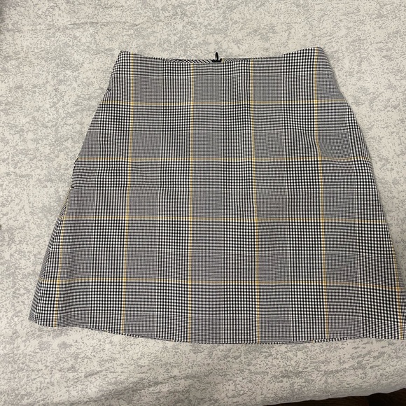 NWOT Aritizia Wilfred mini skirt - Picture 1 of 3